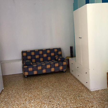 Home Willy Florence Luaran gambar