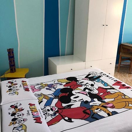 Home Willy Florence Luaran gambar